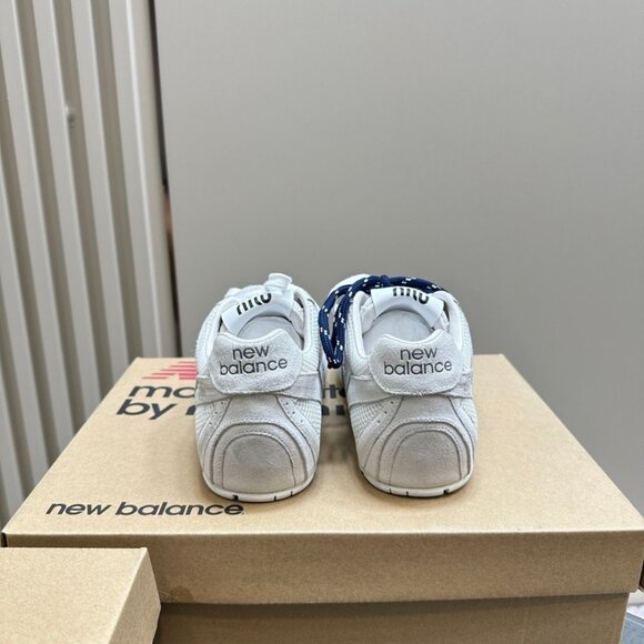 Miumiu x New Balance 530 Classic Sneake - Picture 2 of 8